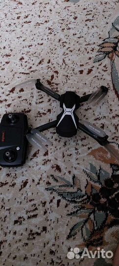 Квадрокоптер дрон с камерой