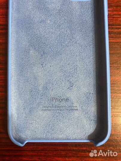Чехол на iPhone 11