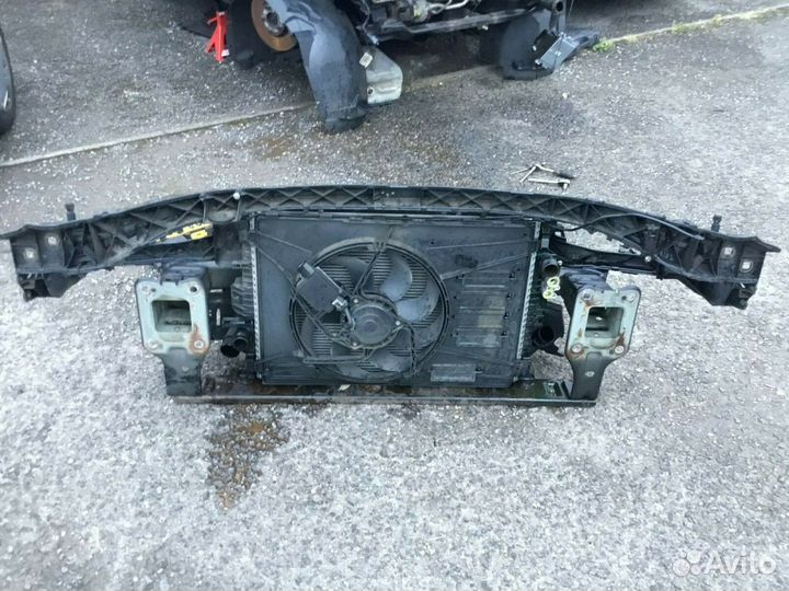 Панель радиаторов Ford Mondeo 4