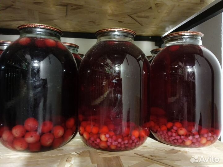 Солёные овощи, грибы, замороженные ягоды