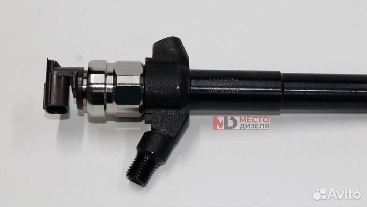 Форсунка топливная Denso 1465A054