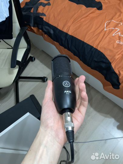 Микрофон akg P120