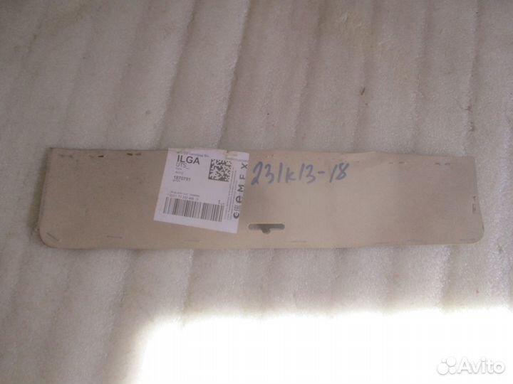 Наклейка антигравийная порога правая Ford Fiesta