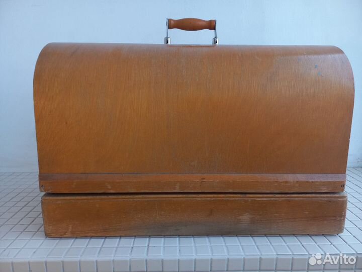 Швейная машинка класса 100 