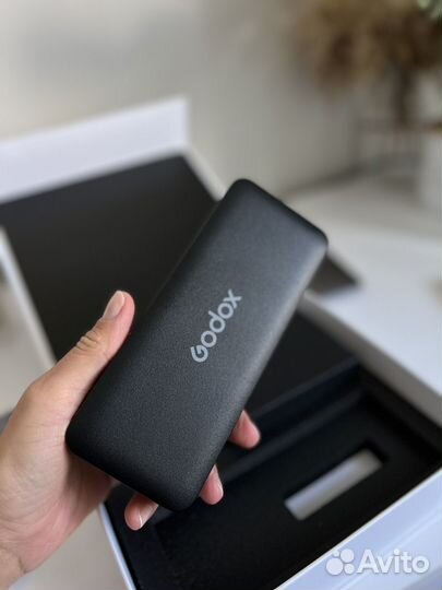 Беспроводные петлички Godox Movelink ll M2