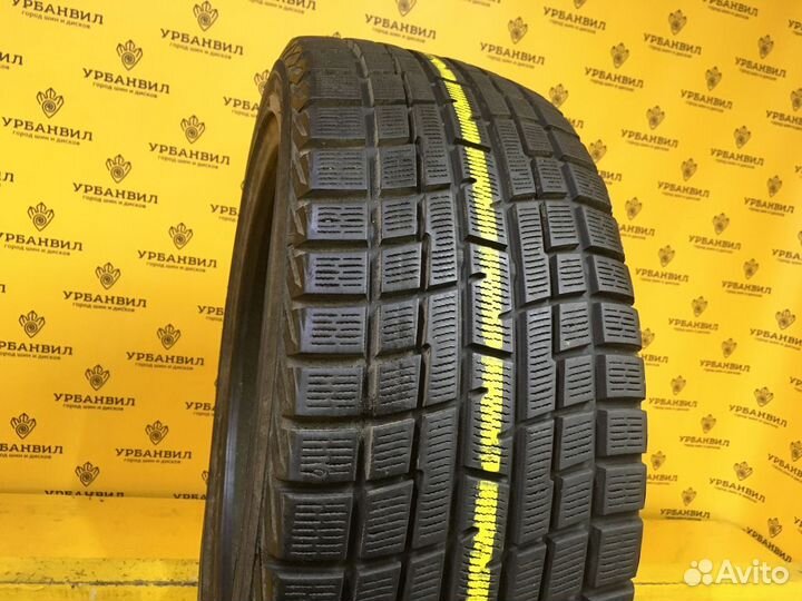 Yokohama Ice Guard IG30 215/45 R18 89Q