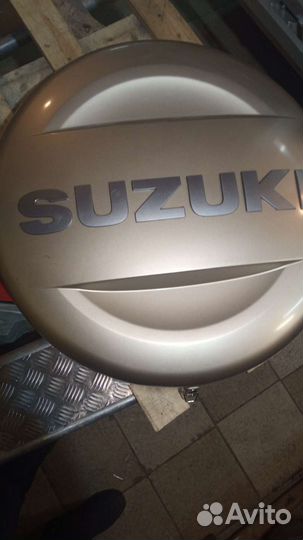 Колпак запаски Сузуки Гранд Витара, стартёр 2.0