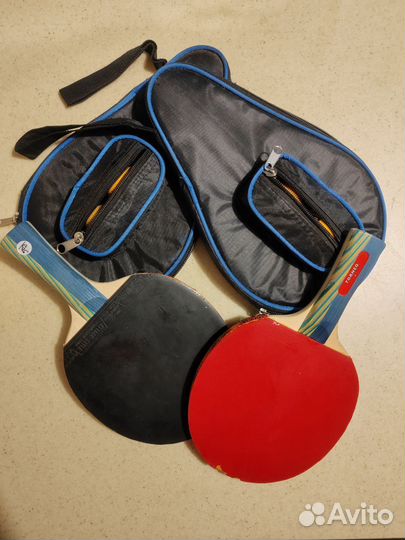 2 Ракетки для пинг-понга в чехлах с шариками