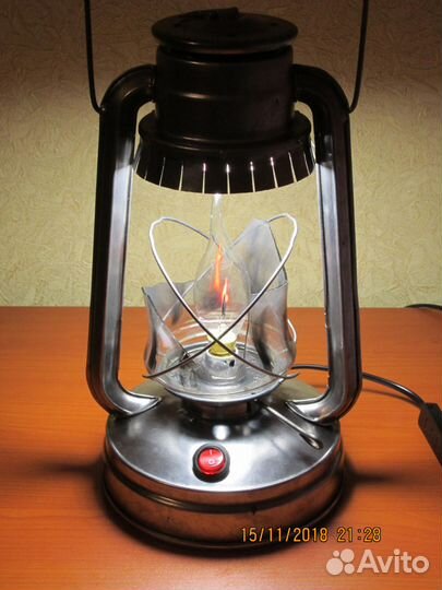 Винтажная настольная лампа, светильник