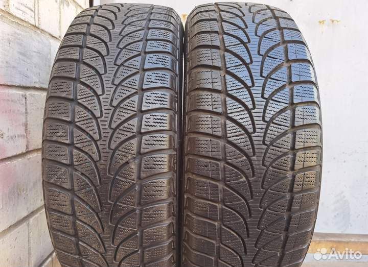 Bridgestone Blizzak LM-32 215/60 R16 99H