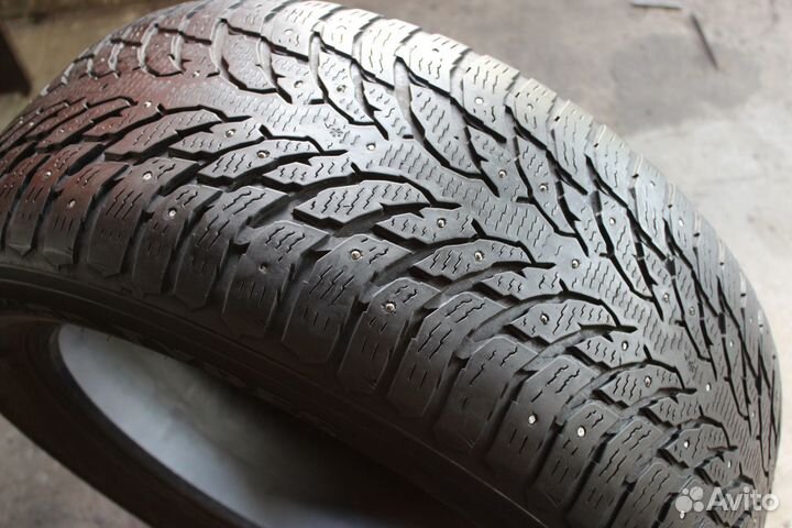 Nokian Tyres Hakkapeliitta 9 SUV 285/50 R20 116T