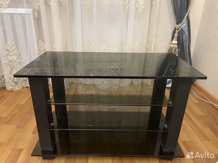 Подставка для телевизора