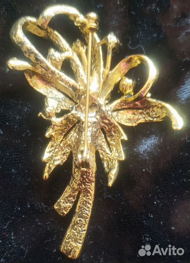 Брошь Кулон