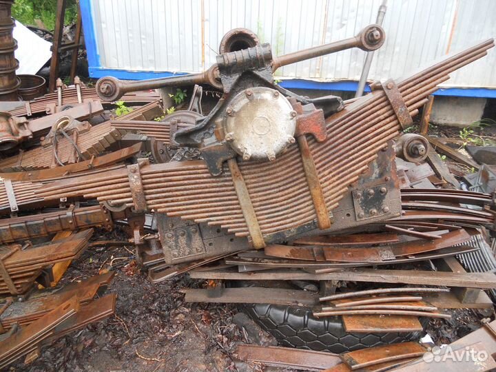 Ось Балансир на маз Евро с рессорами 2018 года авт