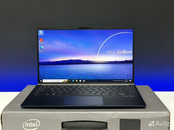 Asus ZenBook 14 IPS Core i7 SSD512g 8G озу MX150