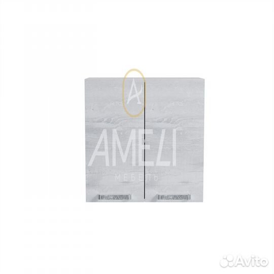 Навесной кухонный шкаф