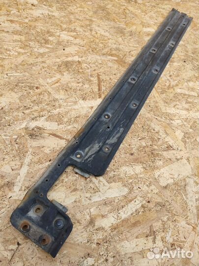 Защита порога левая bmw 5 e39