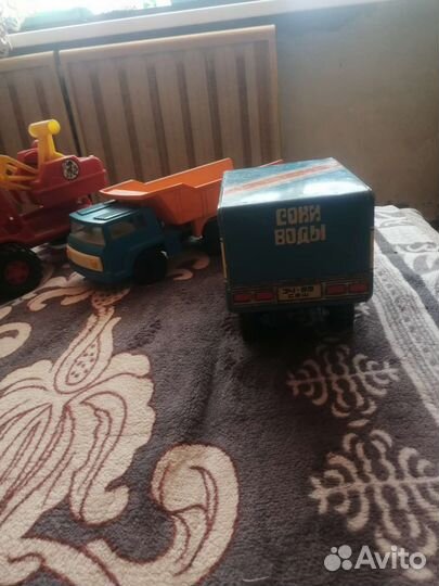 Игрушка трактор СССР