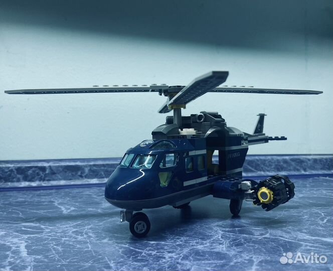 Вертолет lego