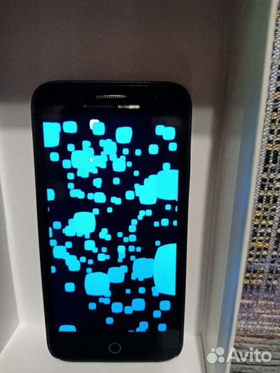 Телефон Alcatel