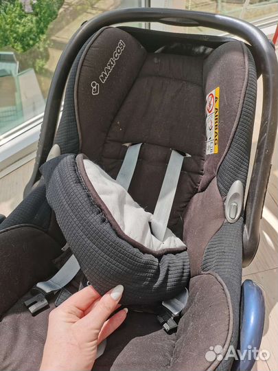 Автолюлька maxi cosi cabriofix