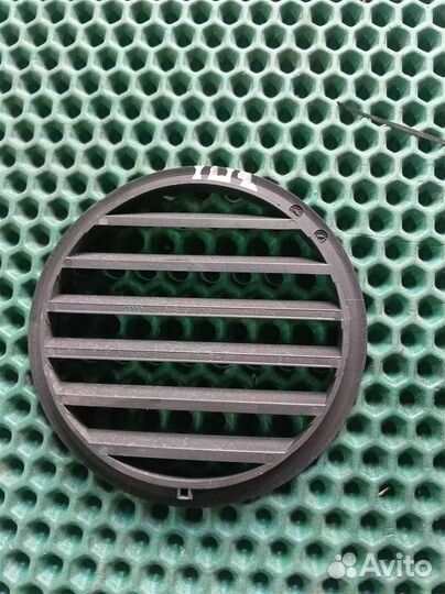 Дефлектор воздушный Audi Q7 2005