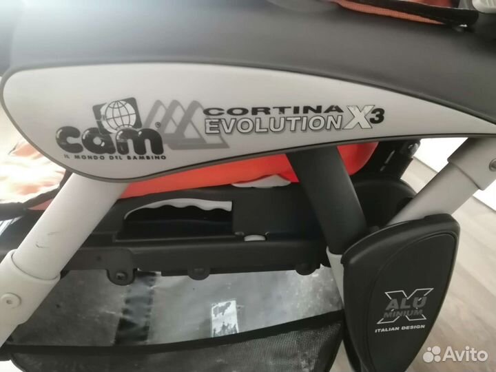 Прогулочная коляска