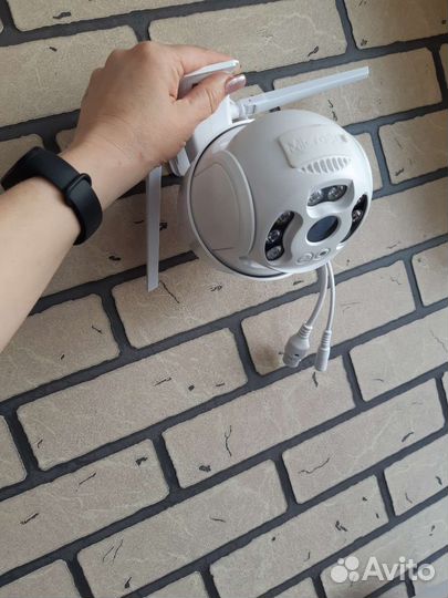 Уличная поворотная WiFi камера