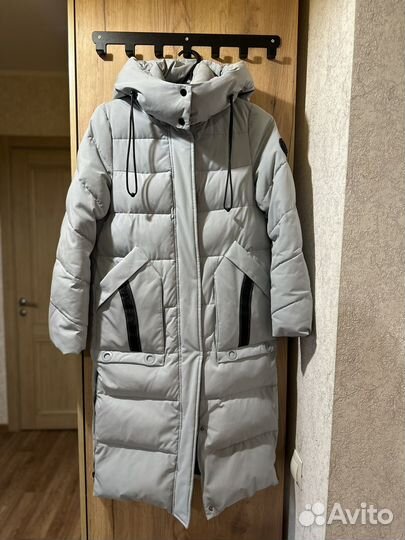Пуховик женский