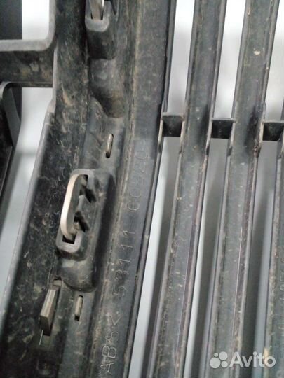 Решетка радиатора Toyota Land Cruiser Prado 150