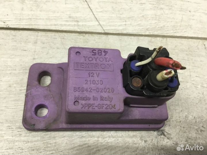 Реле стеклоочистителя Toyota Corolla хэтчбек