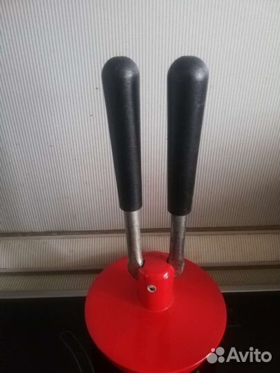 Закаточная машинка автоматическая