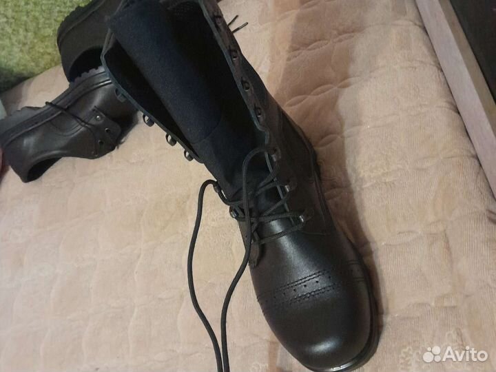 Фирма донобувь.кожа. 40 берцы