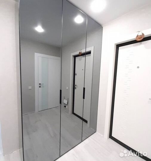 Шкаф распашной на заказ