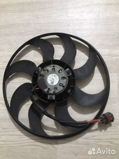 Вентилятор радиатора Ford Focus 3 2011-2015