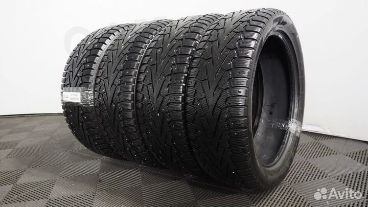 Pirelli Ice Zero 245/45 R20