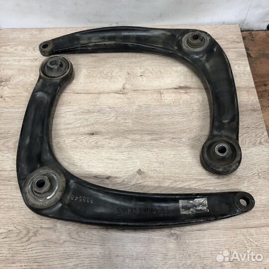 Рычаг передний Peugeot 408