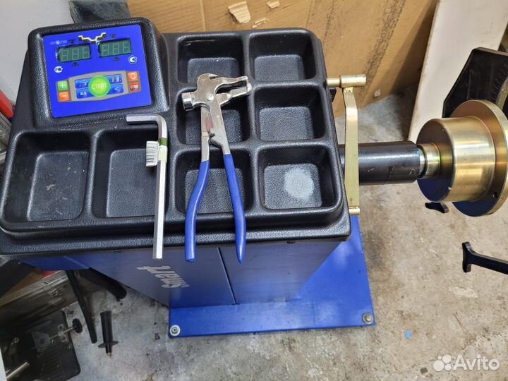 Балансировочный станок бу