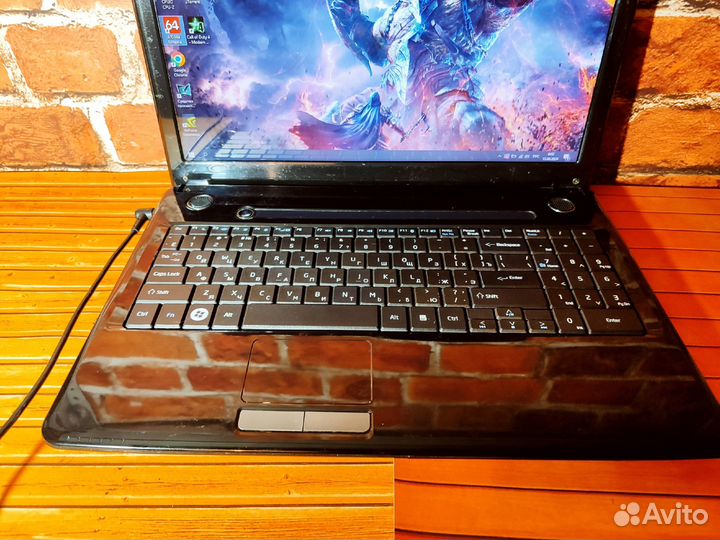 DNS A15HC-Pentium 2020 \ 4 Озу \ GeFoce GT 630M