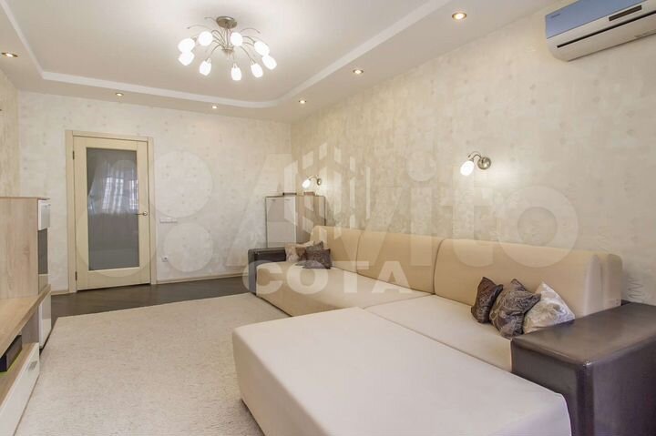 3-к. квартира, 82 м², 6/17 эт.