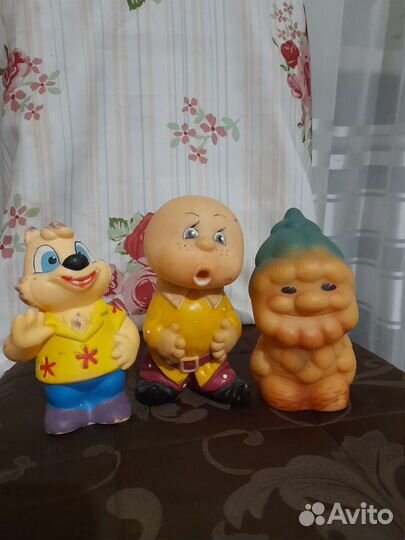 Мягкие и резиновые игрушки