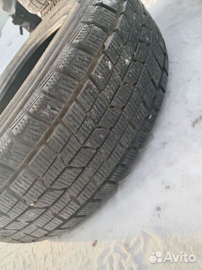Bridgestone Blizzak Revo1 205/65 R16