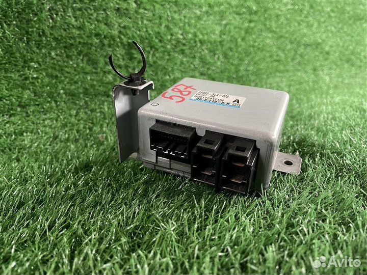 Блок управления рулевой рейкой Honda Airwave GJ1