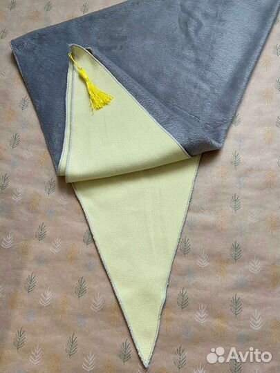 Косынка новая двусторонняя