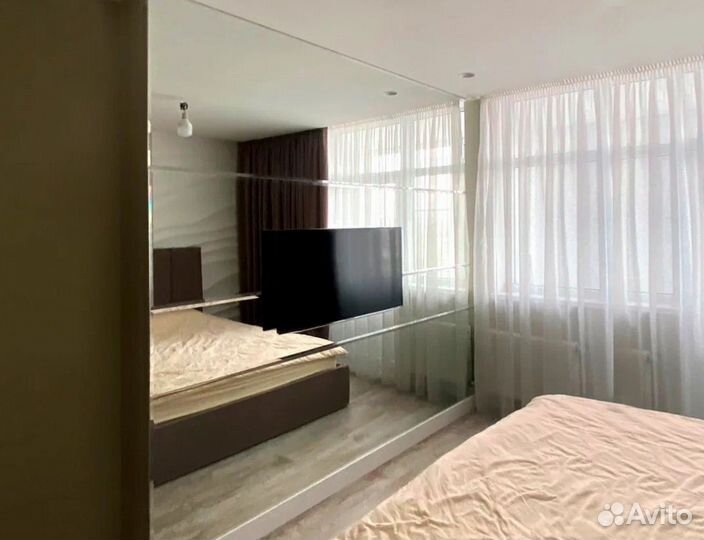 Резка и обработка зеркал от производителя