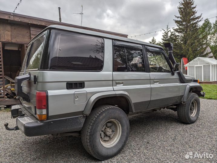 Toyota Land Cruiser 4.2 AT, 1990, 281 000 км