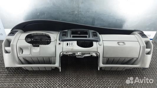 Панель приборов (торпедо) opel vivaro (FBE21IS01)