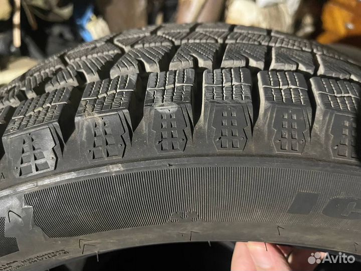 Sailun Ice Blazer Arctic SUV 215/55 R18