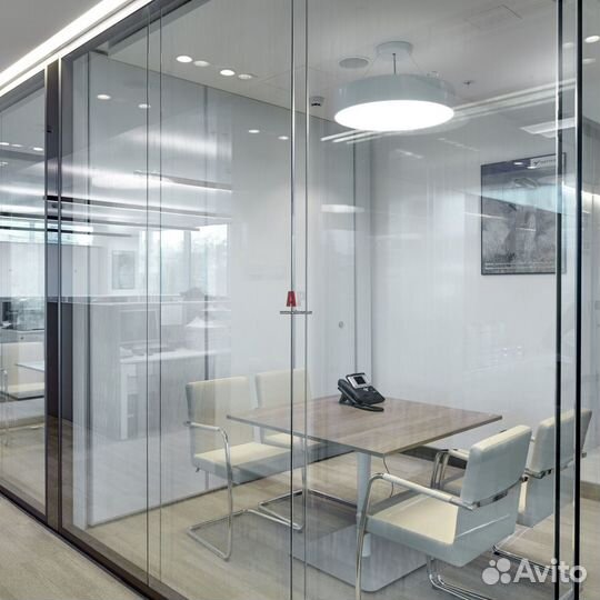 Монтаж стеклянных перегородок