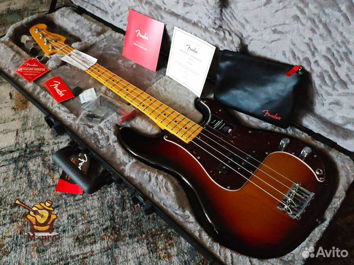 Fender American Professional II Precision Bass Sun